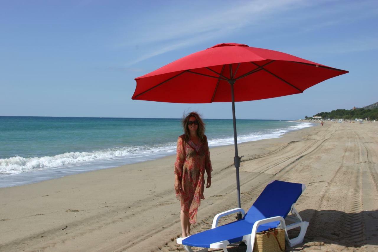Beach Resort La Margarita 오스피탈레트 데 린판트 외부 사진